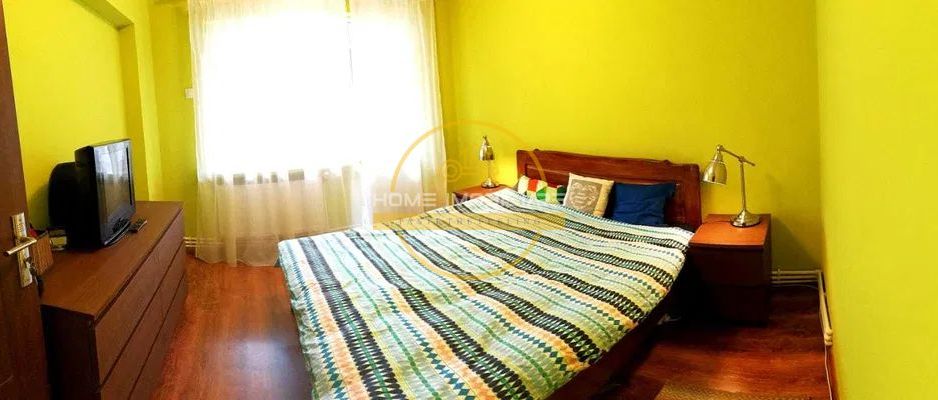 Apartament cu 3 camere / 72 mp / in zona Podu Ros- 1001 Articole - Poză 3