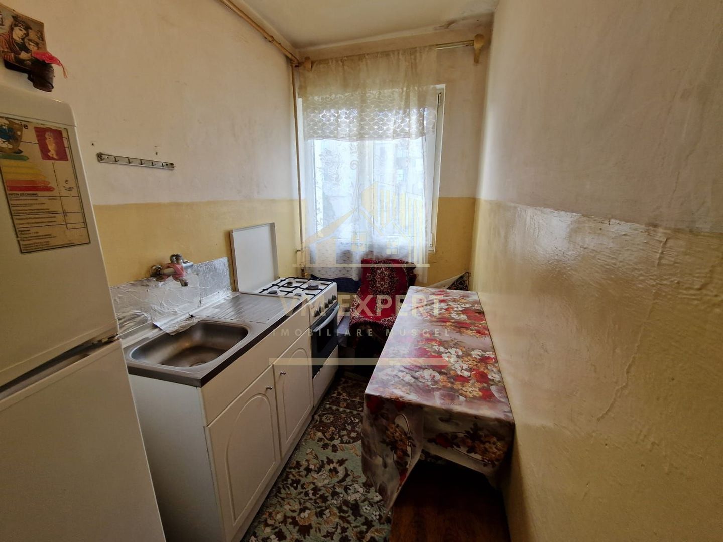 APARTAMENT 2 CAMERE, ETAJ 2, CAMPULUNG, ZONA VISOI - Poză 8