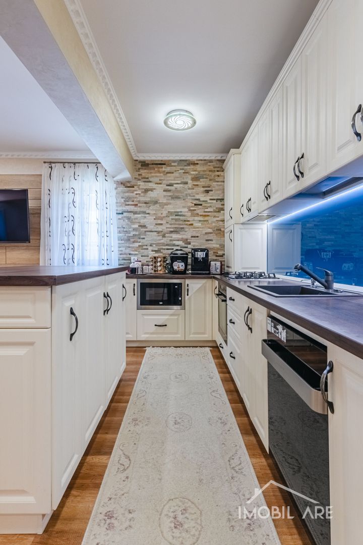 Apartament exclusivist – etaj integral, stradă privată, zonă de case! - Poză 1