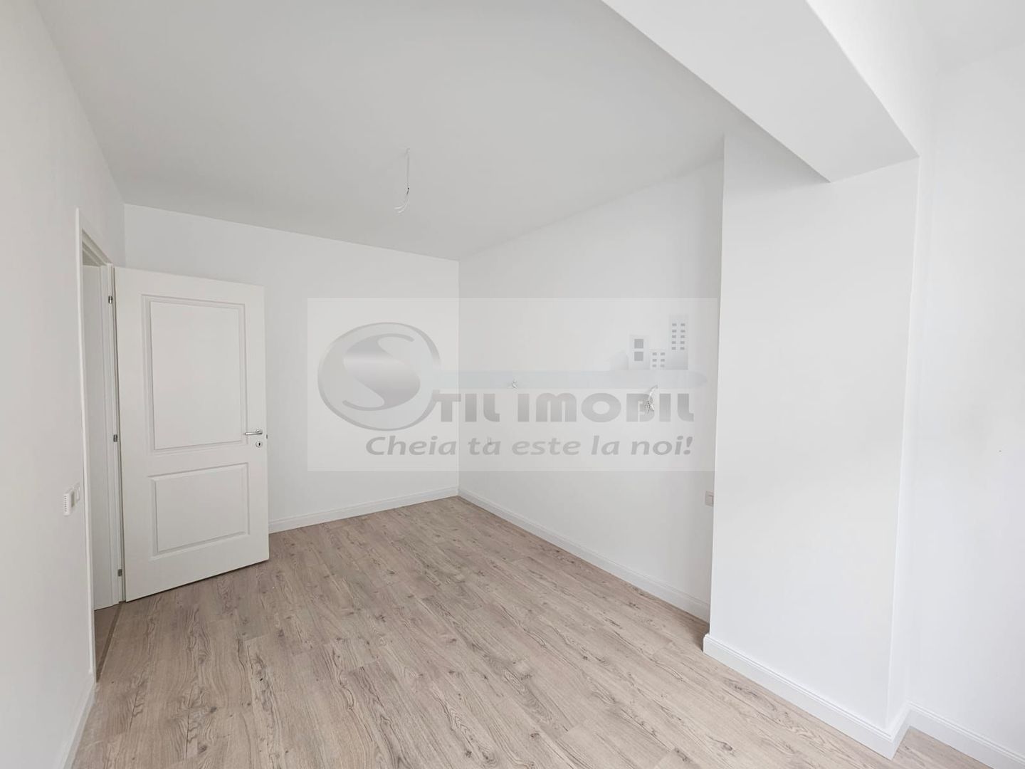 Apartament cu 2 camere decomandat Pacurari 65mp - parcare subterana - Poză 6