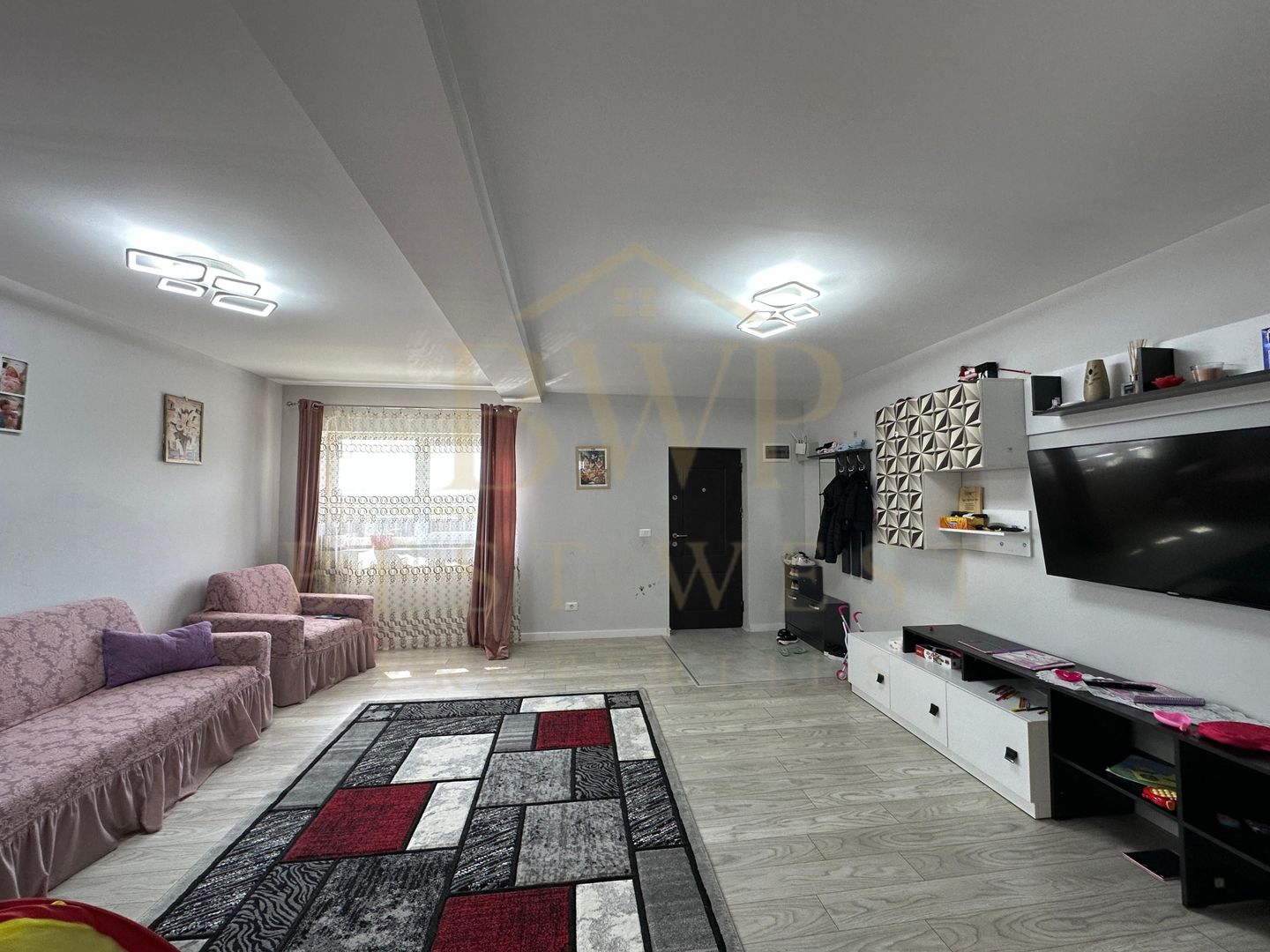 DUPLEX 1/2, 4 CAMERE, MOSNITA - Poză 12
