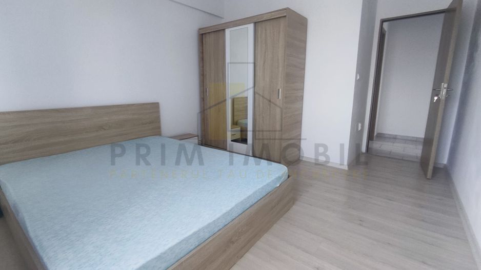 2 Camere Decomandat / Rond Pacurari/ Parcare inclusa - Poză 1