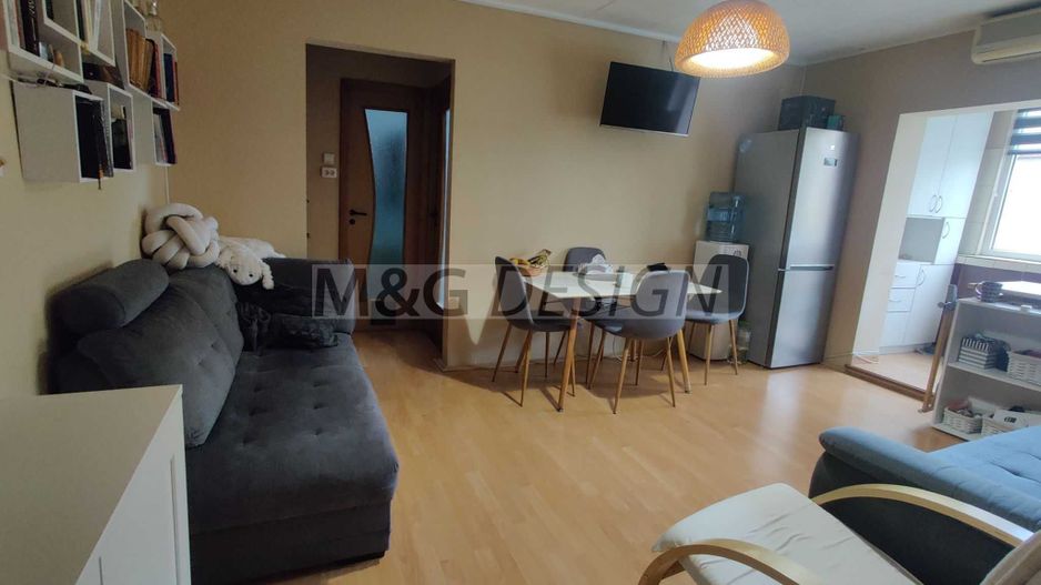 Apartament  2 camere modificat in 3 camere Aradului - Poză 1