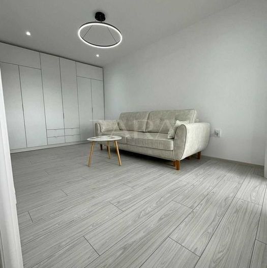 Garsonieră renovată integral în zona Farmec The Office. - Poză 2