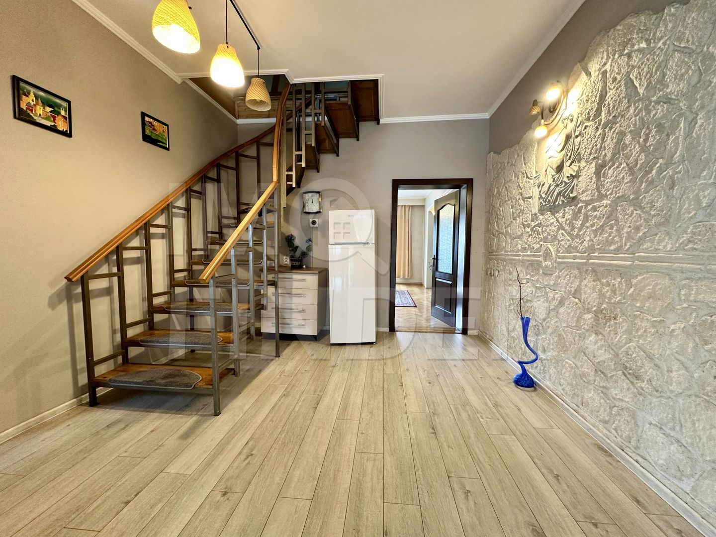 Apartament 4 camere in vila pe 2 niveluri, 150 mp, Andrei Muresanu - Poză 10