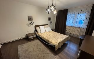 APARTAMENT 3 CAMERE PARTER ZONĂ ULTRACENTRALĂ CAMPULUNG - Poză 2