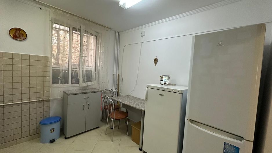 Apartament 3 camere Decomandat Brancoveanu Budimex Ocazie - Poză 12