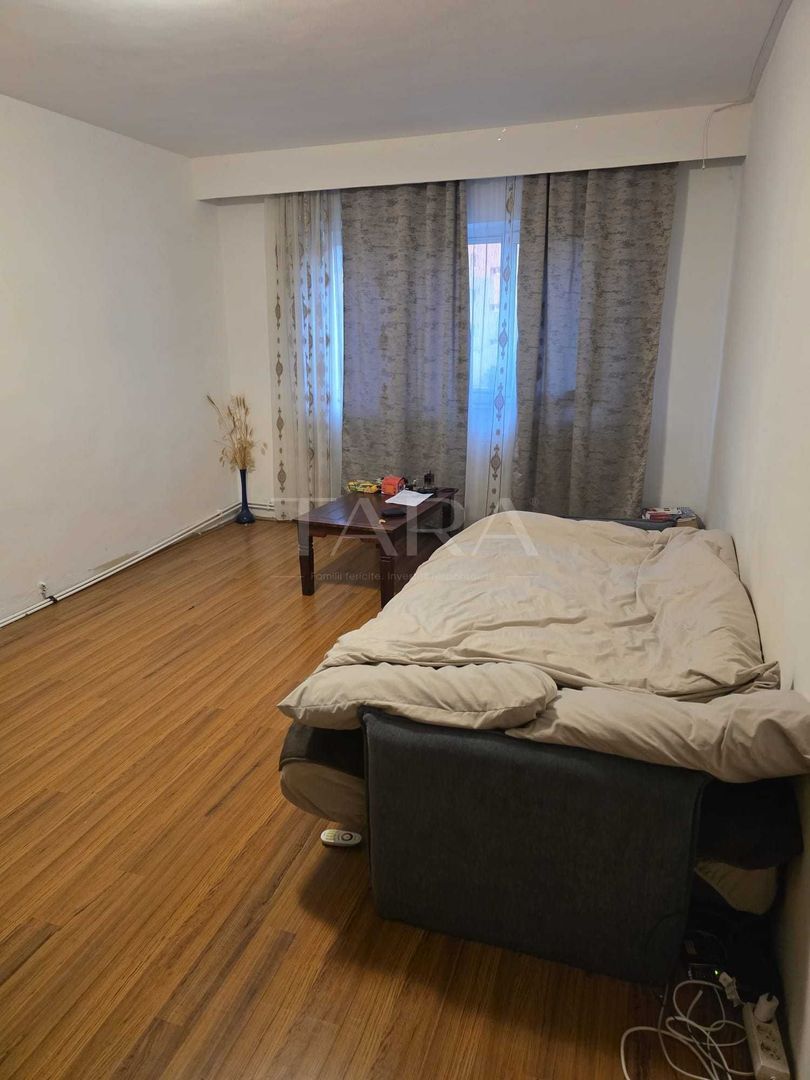 Apartament cu 3 camere, boxă, zona Zorilor, Cluj-Napoca. - Poză 5
