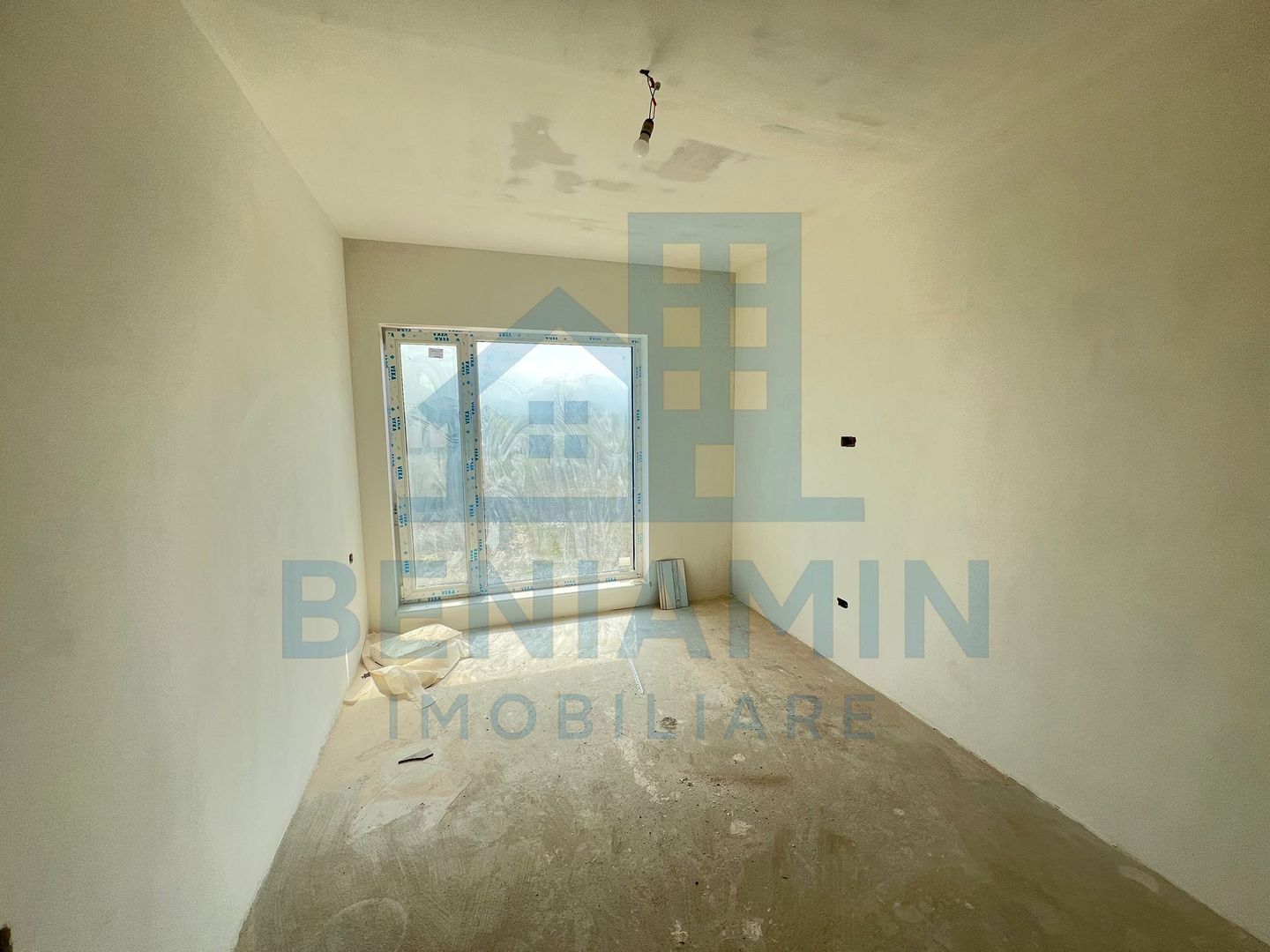 Casa-5 camere-P+1+P-147mp utili-600mp teren-Utilitati-Sanpetru - Poză 7