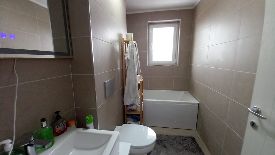 COSMOPOLIS - Apartament cu 2 camere tip studio, mobilat si utilat. - Poză 11