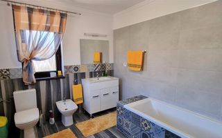 Casa 4 camere finisaje de lux 950 mp teren Com. Ciugud - Poză 10