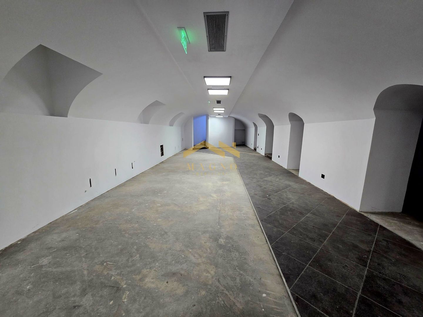 Spatiu comercial de vanzare in Piata Arenei-Boul Rosu - Poză 8