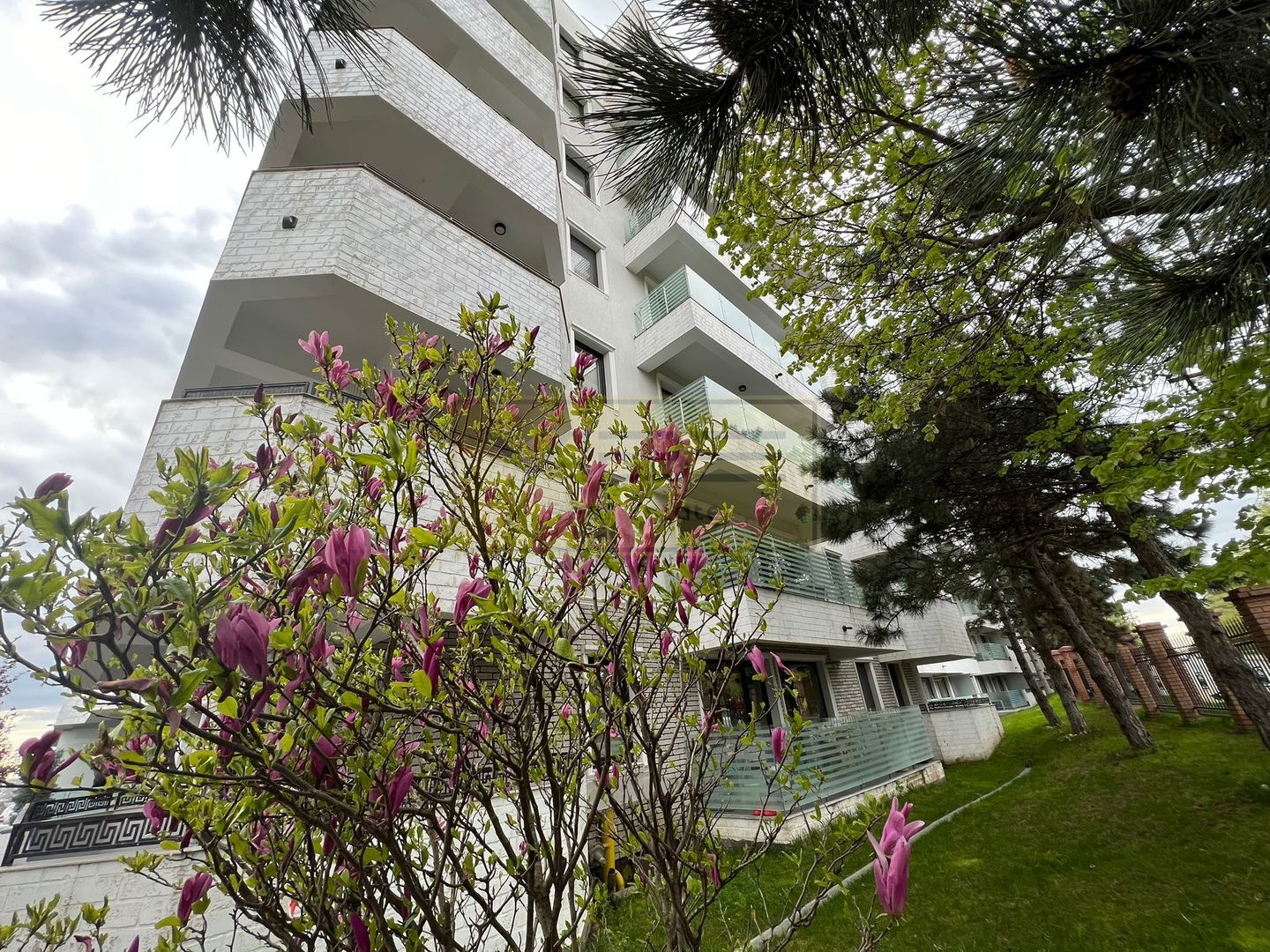 Apartament 2 camere decomandat Royal Town - Copou - Poză 29
