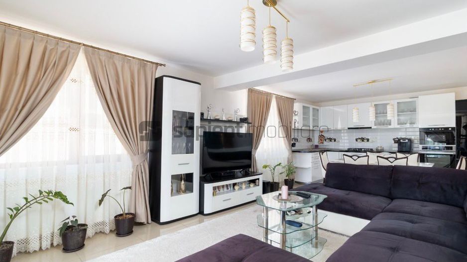 Vila in Rontau, Baile 1 MAI - Poză 6