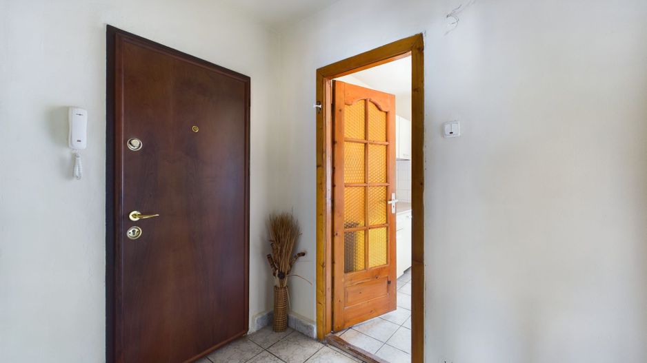 Apartament zona Lipovei - Poză 2