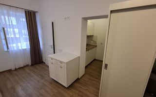 Garsoniera moderna 30 mp utili la prima inchiriere Central - Poză 4