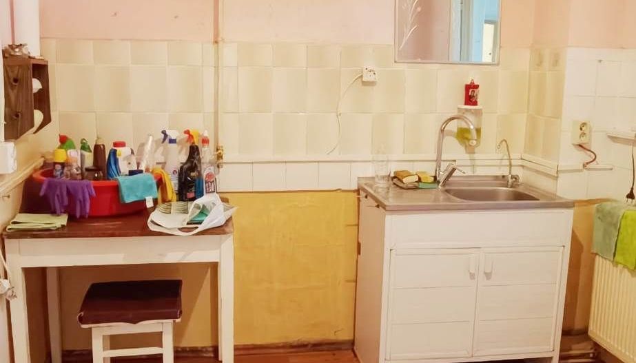 Apartament circular in cartierul astra - Poză 10