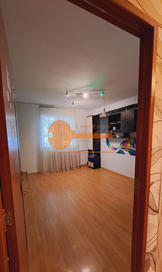 Apartament cu 4 camere  82 mp utili Sebastian – Rahova - Poză 2