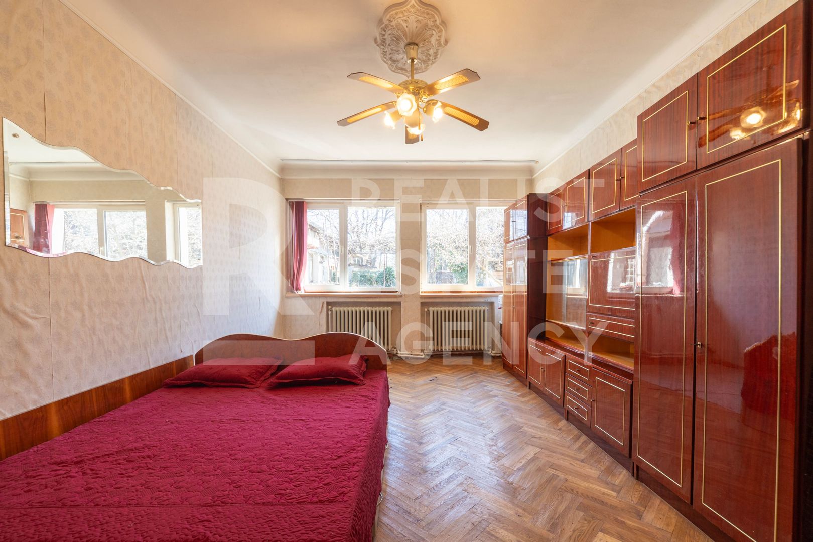 Vânzare, Vilă, 7 camere, zona Parcul Carol - Poză 10