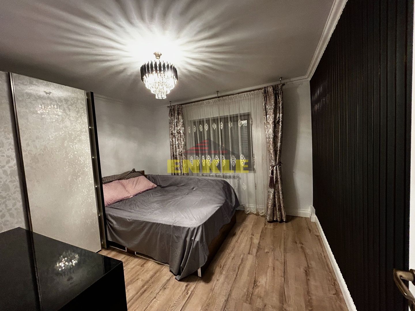 De vanzare apartament cu 3 camere, zona Piata Mare. - Poză 5