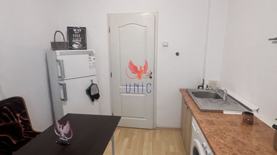 Decomandat, stradal, Calea Bucuresti etaj 1 - Poză 90