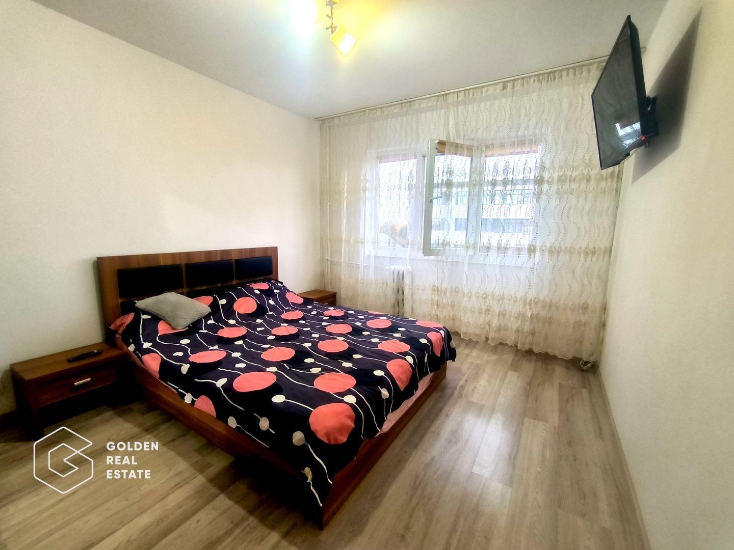 Apartament modern ultracentral, 3 camere Piața Mică cu parcare - Poză 4