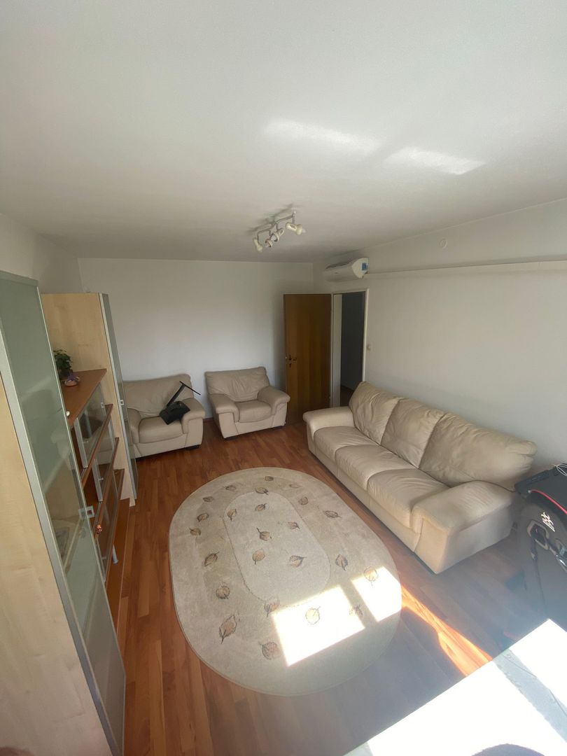 AP. 3 CAMERE - RAHOVA, CENTRALA PROPRIE, BUCATARIE INCHISA, PARCARE - Poză 2