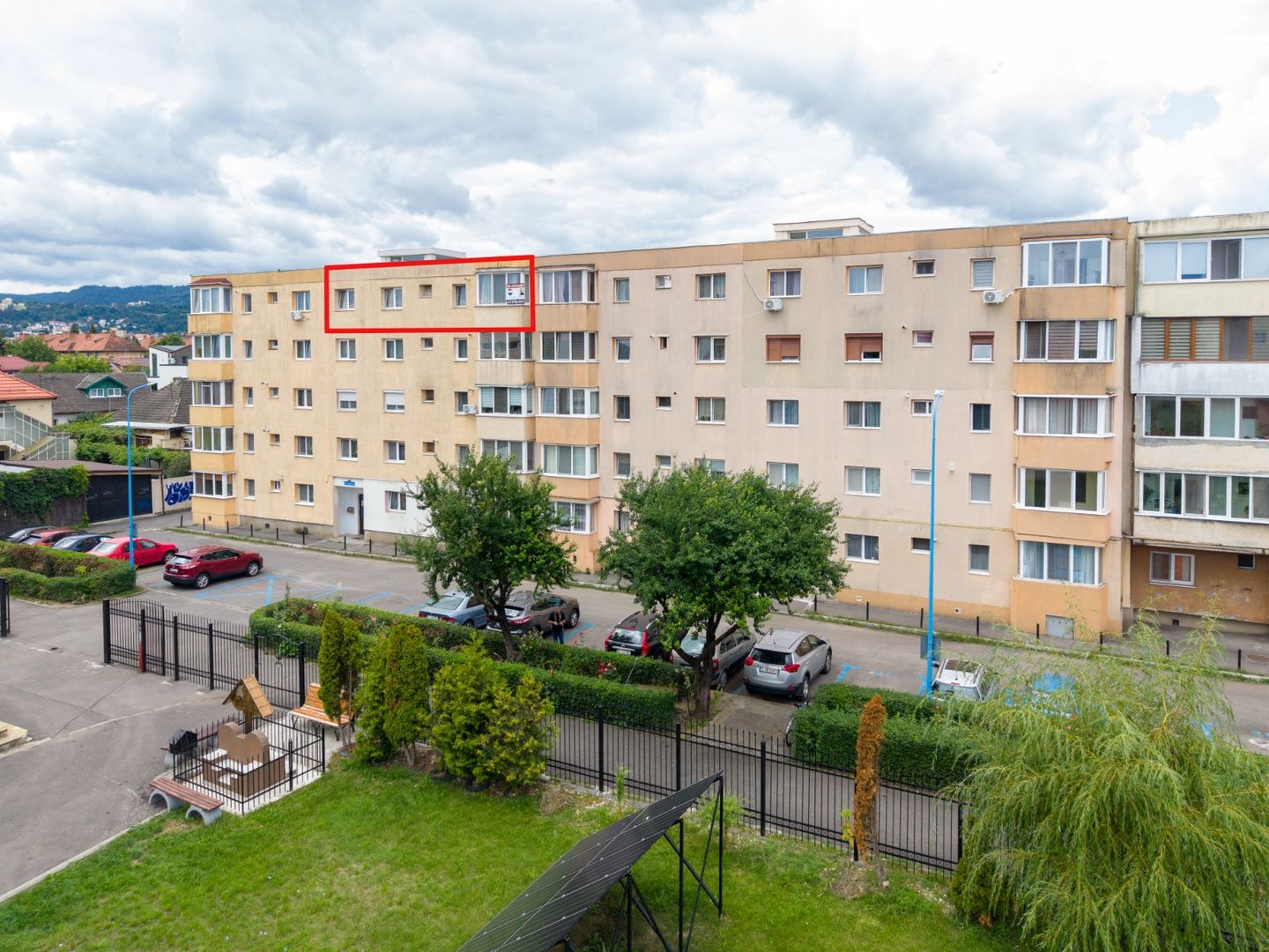 COMISION 0% | 3 CAMERE DECOMANDAT | 2 PARCĂRI | TRACTORUL RMX192750 - Poză 14