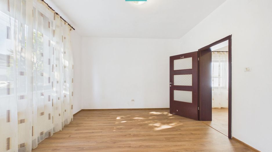 Casă cu 2 camere de închiriat – Arad. - Poză 2
