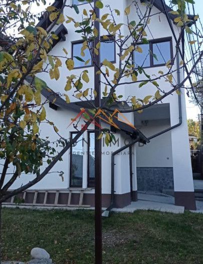 Casa P+E+M 5 camere, an 2019, renovat 2023, toate utilitatile - Poză 2