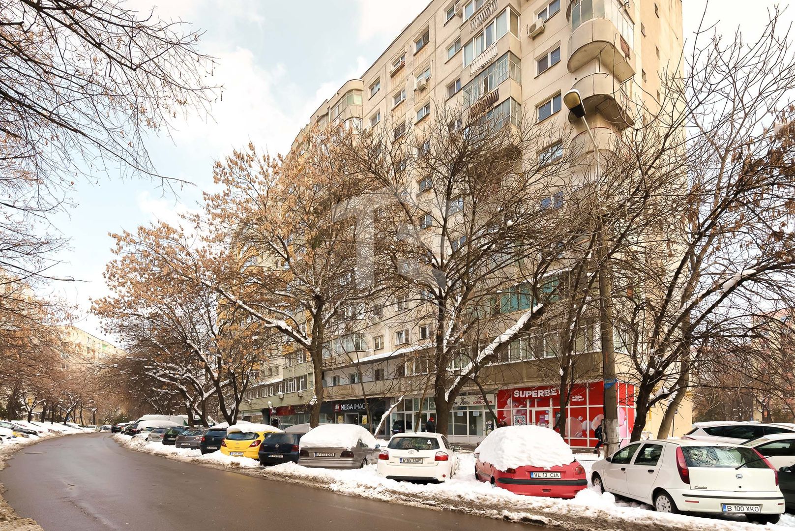 Apartament de vanzare 3 camere - Teiul Doamnei. - Poză 19