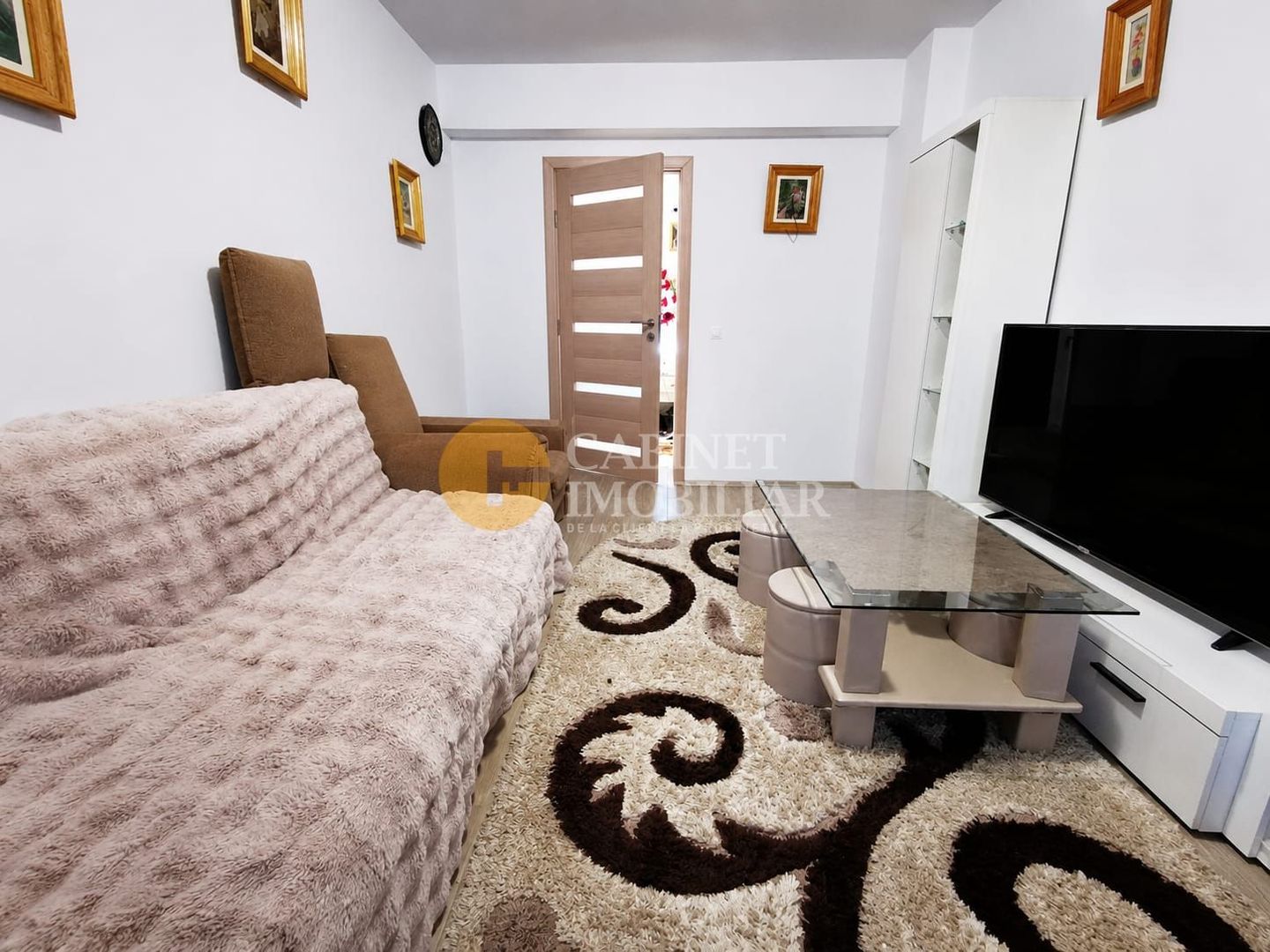 2 camere decomandat - 64 mp - mobilat&utilat - CUG - bloc NOU - Poză 2