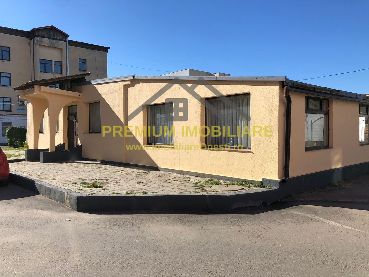 Spatii Comerciale de Vanzare/Inchiriat Onesti - Zona Ultracentrala - Poză 10