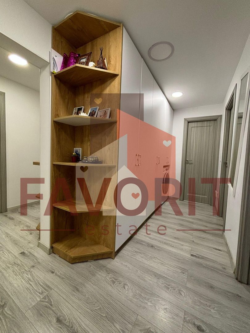 Centrala proprie. Renovat integral. Mobilat si utilat. Etaj intermediar - Poză 20