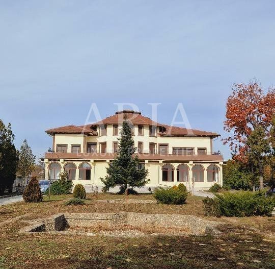 VANZARE VILA | HALA IN VLADICEASCA | SNAGOV | 10.500 MP TEREN - Poză 2