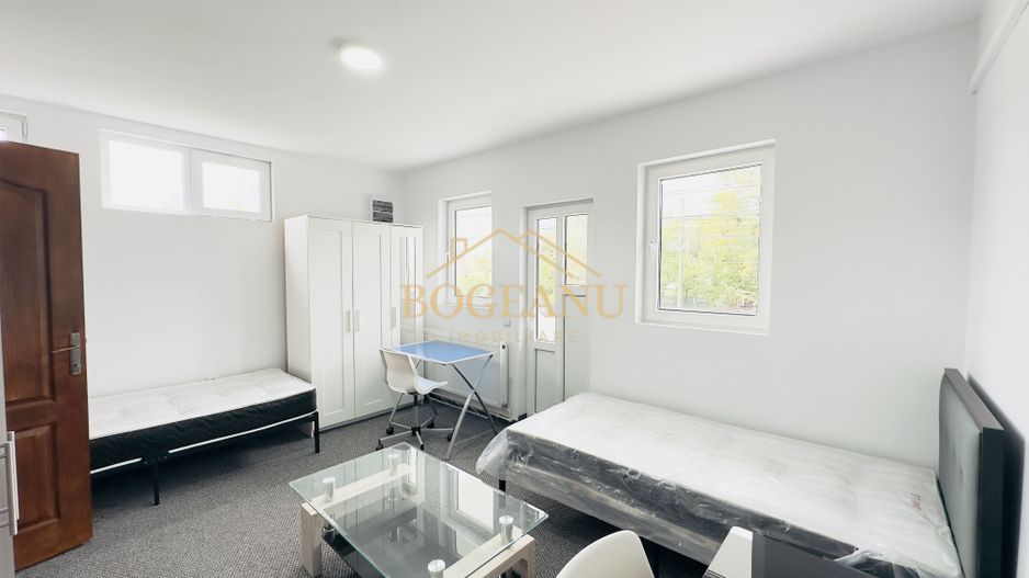 BG97-Cladire cu chiriasi,9 camere,Randament 2400 Euro/Lunar - Poză 1