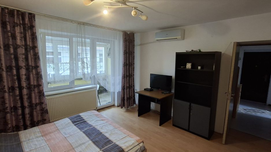 Apartament cu 2 camere - P-ta 700/Business Center - Poză 6