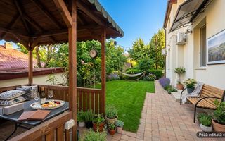 Apartament modern la vila cu gradina si teren 263mp aproape de centru - Poză 1