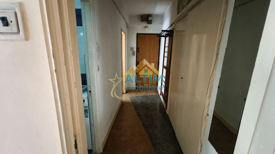 De vânzare - Apartament 2 camere, central, zona Patria - Poză 7