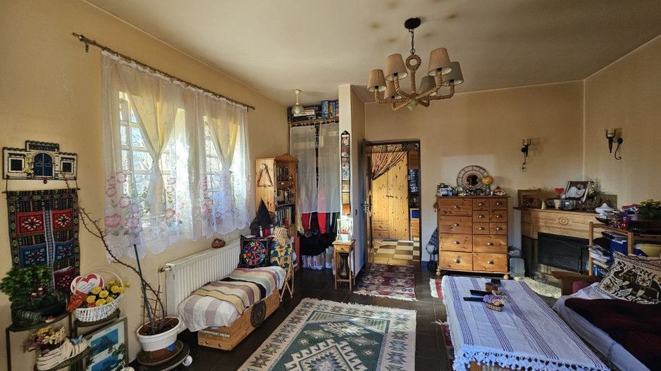 Vilă P +M în centrul orașului Otopeni, 7 + camere, anexe apartament - Poză 25