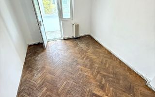 4 Camere Decomandat -  Etaj 2 - Bloc 1981 - Zona Galata - Poză 2