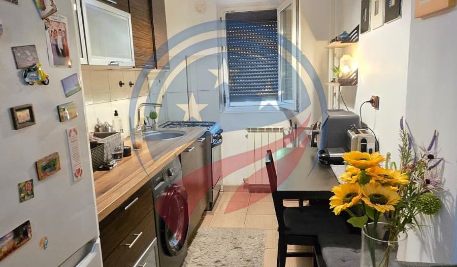 Apartament zona Orizont Craiovita Noua - Poză 1
