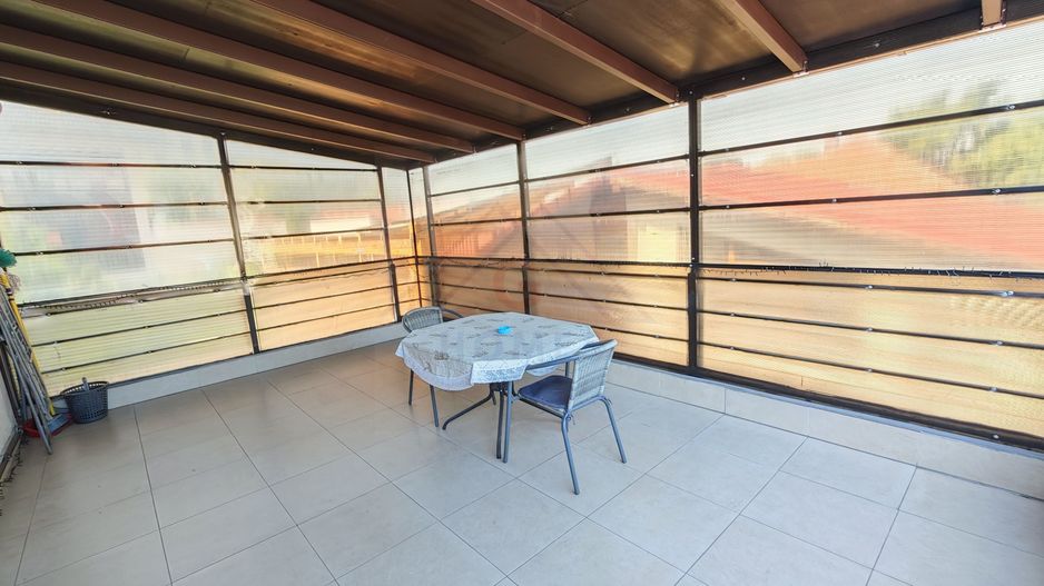 Apartament la casa,  aproape de 700! - Poză 33