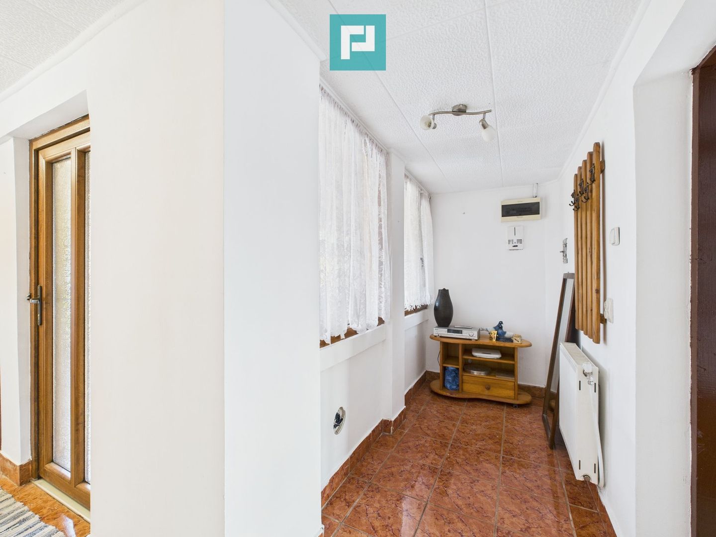 Casă cu teren 930 mp în Becicherecu Mic - Poză 14