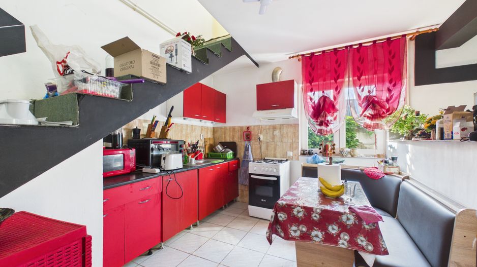 Casă individuala P + 1 + Pod - Pantelion - 130 mp utili - 200 mp teren - Poză 7
