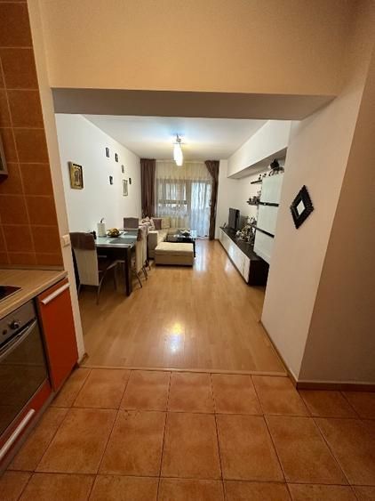 De inchiriat apartament cu 2 camere Complex Privilege, etaj1/13, 400 E - Poză 6