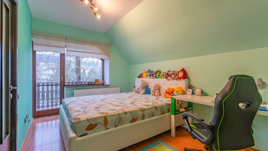 Casa individuala in Dambul Morii cu vedere spre Piatra Mare - Poză 14