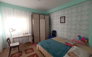 Casa spatioasa cu 7 camere, zona Bd. Brancoveanu, acces facil metrou - Poză 6