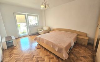 Apartament 3 camere In Sibiu, strada Siretului - Poză 4
