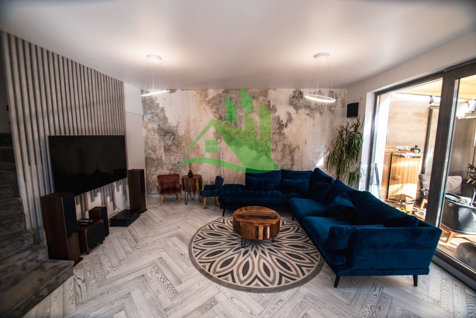 Casa Moderna cu 4 camere si terasa, zona Pictor Brana, Selimbar - Poză 2